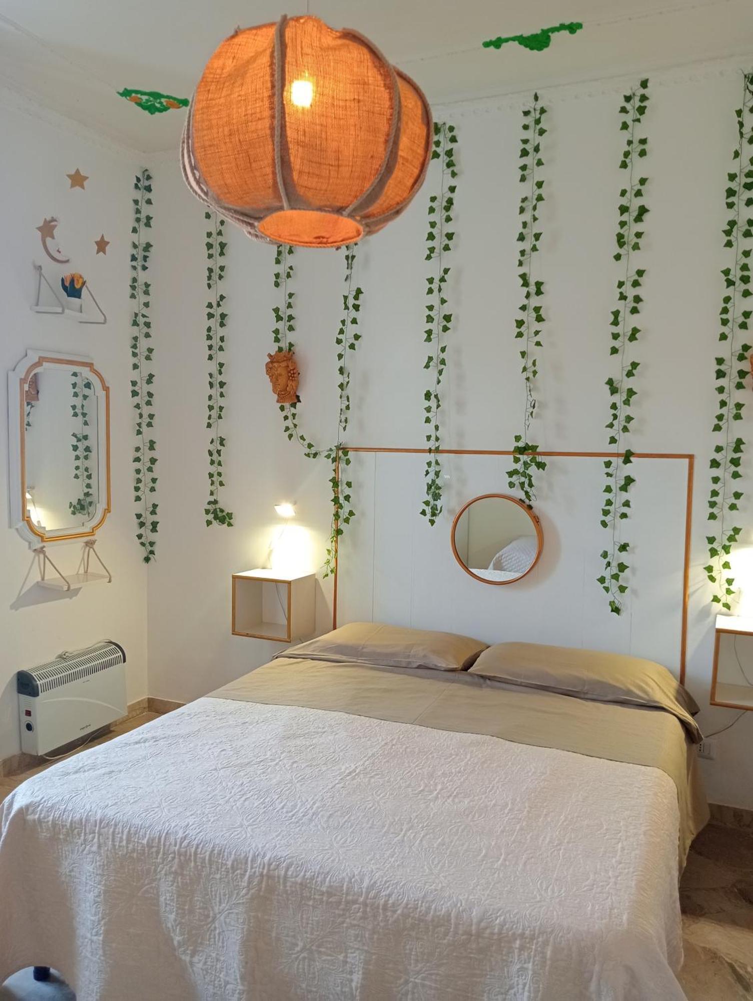 Casa Vacanze I Tre Girasoli "Green House" Caltagirone Exterior photo